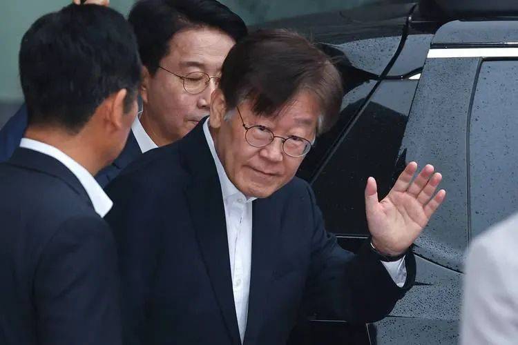 李在明刚当选，就对韩军发出了“头号总统令”，对中朝是喜是忧？